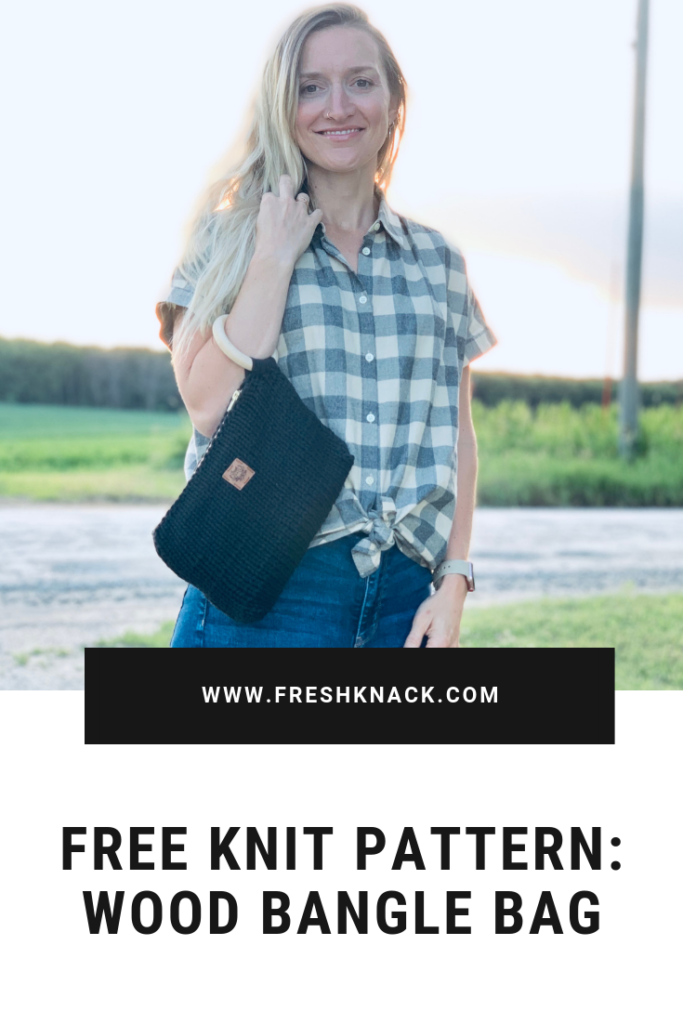 Save the modern knit bag for later on pinterest.